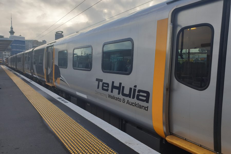 Te Huia marks return to Auckland with free tickets