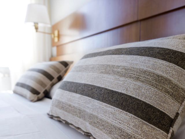 Accom sales volumes close in on pre-Covid