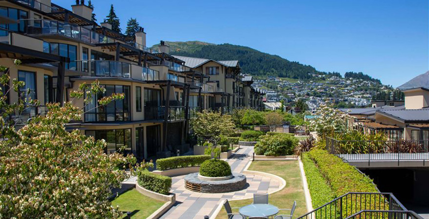 Accor to pay living wage