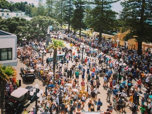 Cyclone support focus for Napier Winter Deco festival