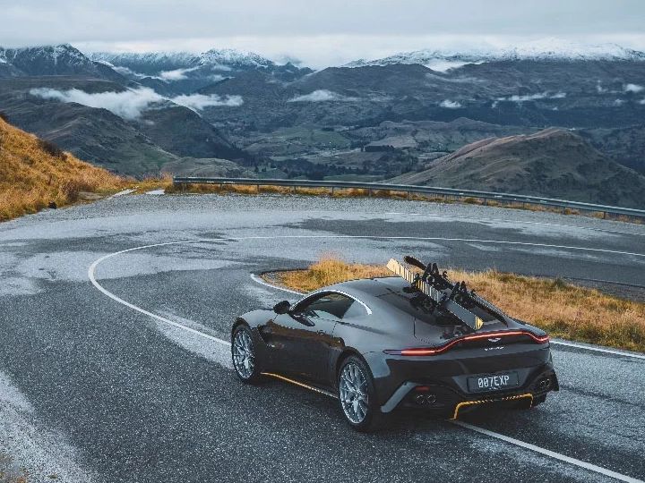 Operators bring 007 experience to Queenstown