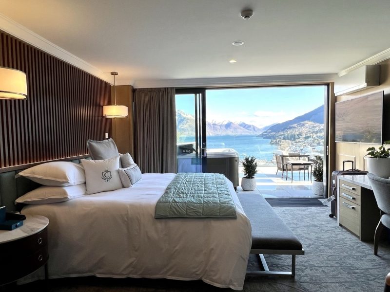 ‘Six star’ Carlin hotel company in receivership