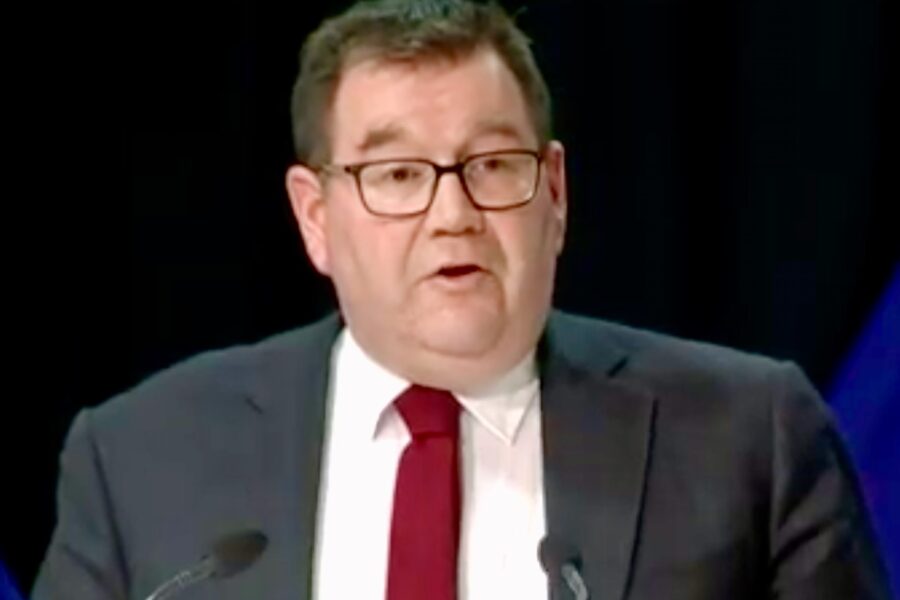 Government sets Budget 2022 delivery date