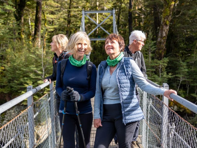 Guided Walks NZ goes gold with Qualmark