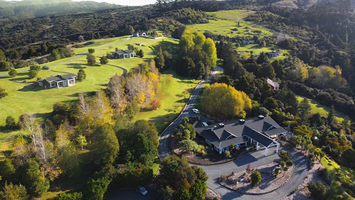 Luxury lodge comes to market
