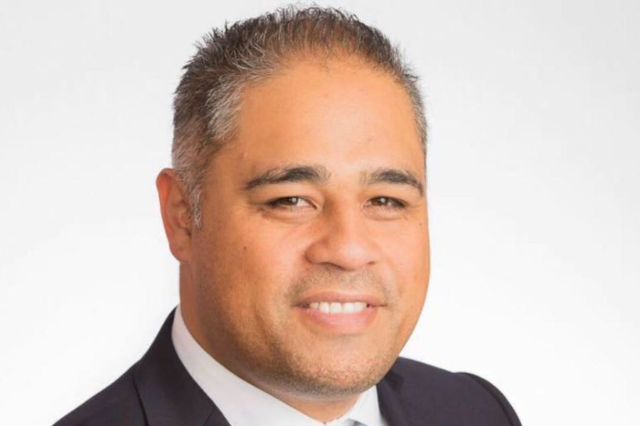 Henare to meet govt tourism officials