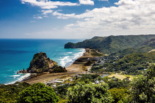 ATEED backs Piha Pro event in new world surf agreement