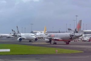 …and the airline lodges a complaint with ComCom over Auckland Airport charges