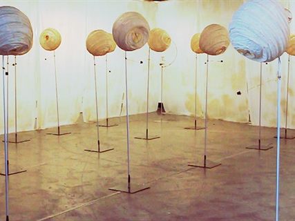 Novel olfactory exhibition smells like roses